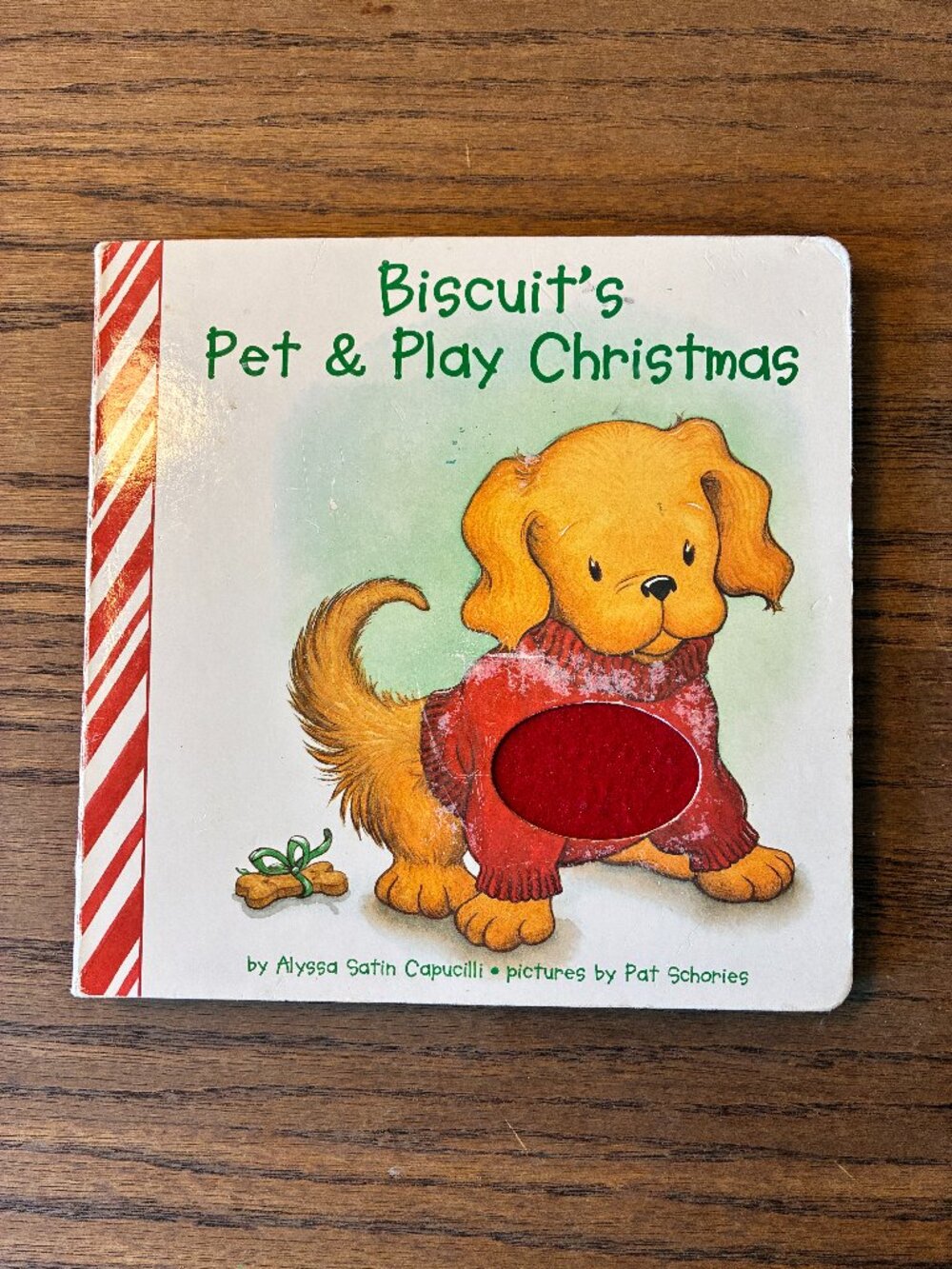 Biscuit's Pet & Play Christmas; Written by Alyssa Satin Capucilli;